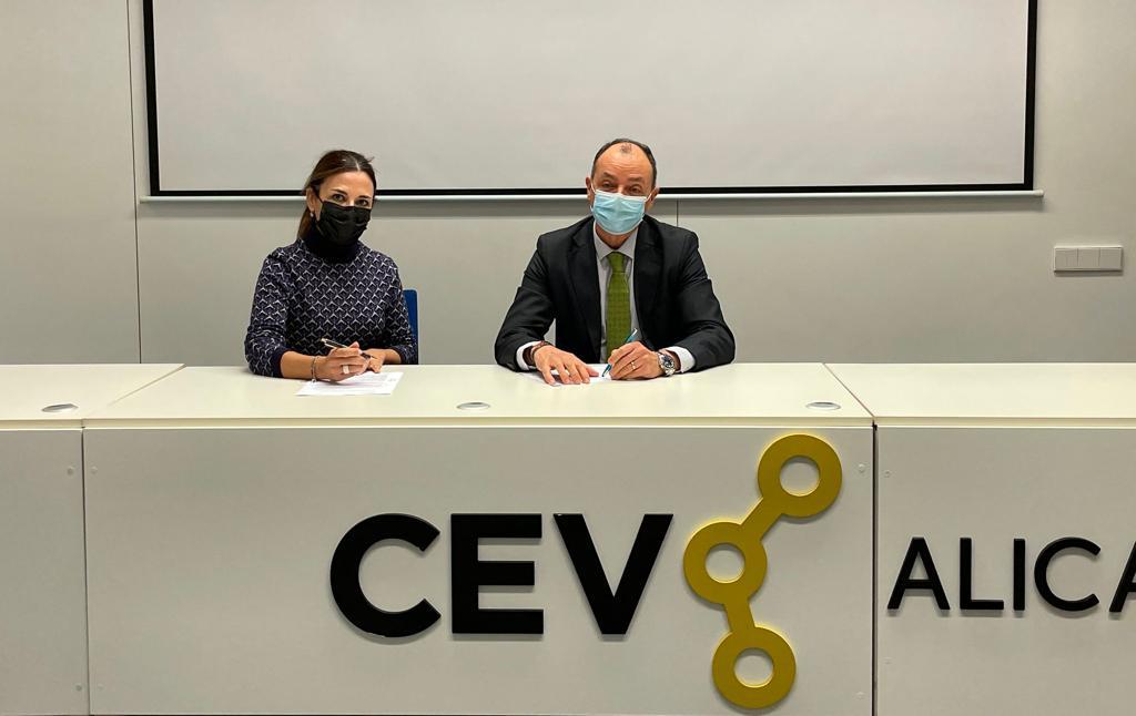 La CEV y El Círculo firman un convenio para impulsar el talento de los equipos directivos de la provincia de Alicante